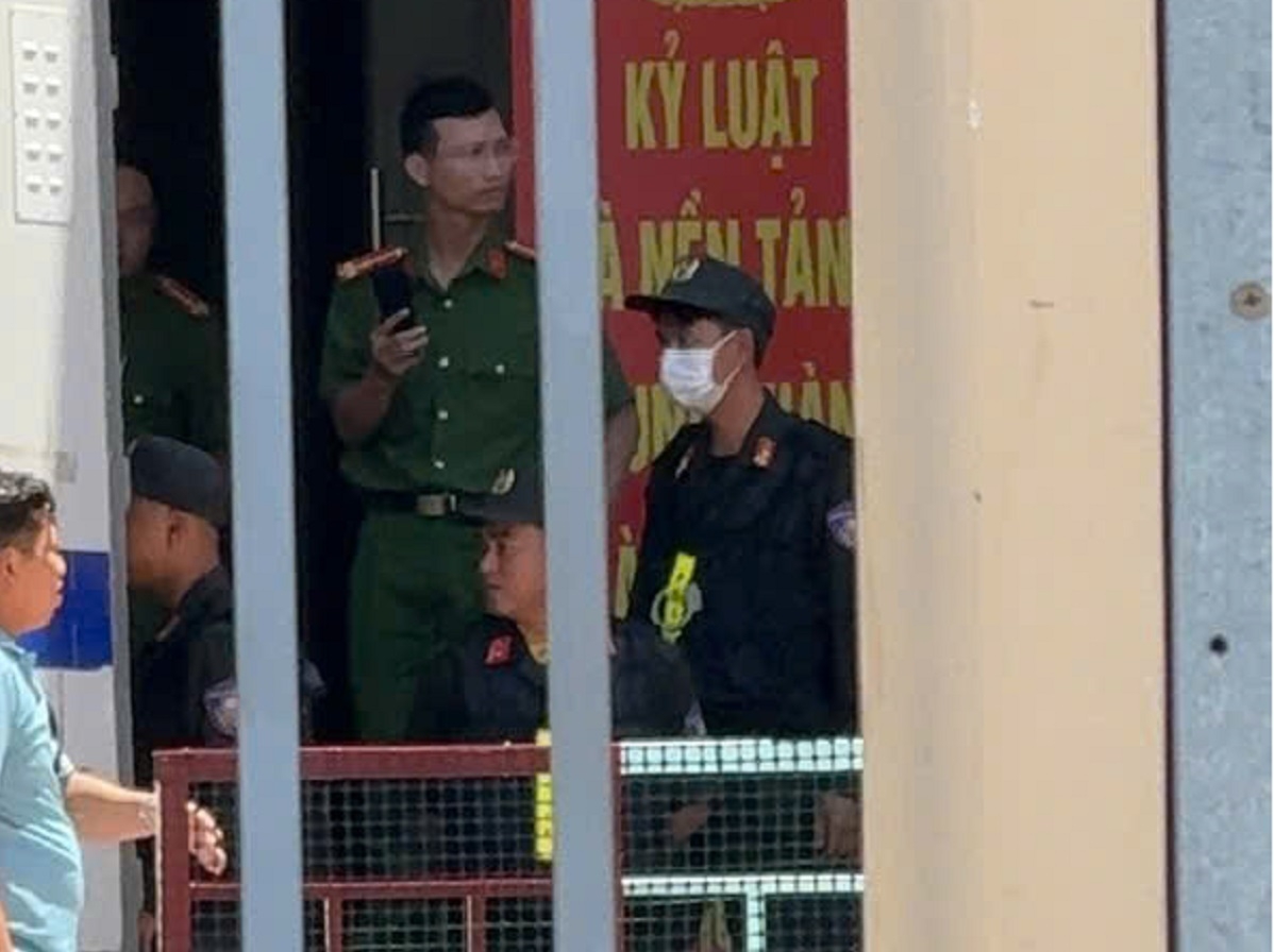 Tạm giam đối tượng nghi dùng tài liệu giả để thắng kiện